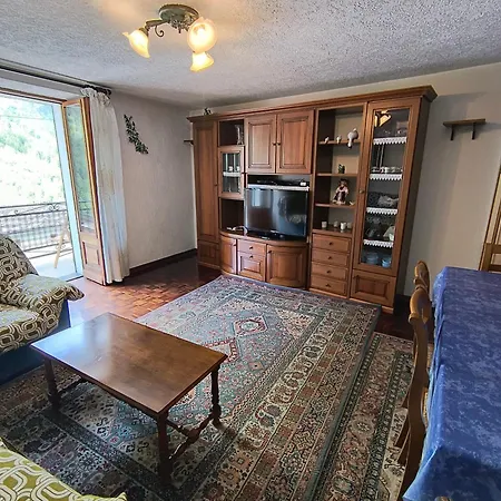Apartment Mont Blanc- Confortevole Con Balcone E Vista Monte Bianco - A 2 Passi Da Courmayeur- Horizon Vacanze *