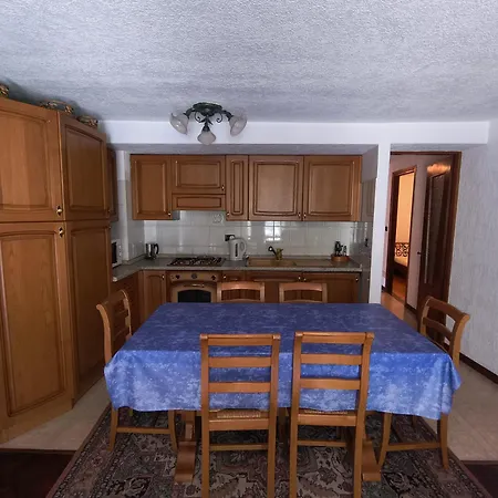 Apartment Mont Blanc- Confortevole Con Balcone E Vista Monte Bianco - A 2 Passi Da Courmayeur- Horizon Vacanze