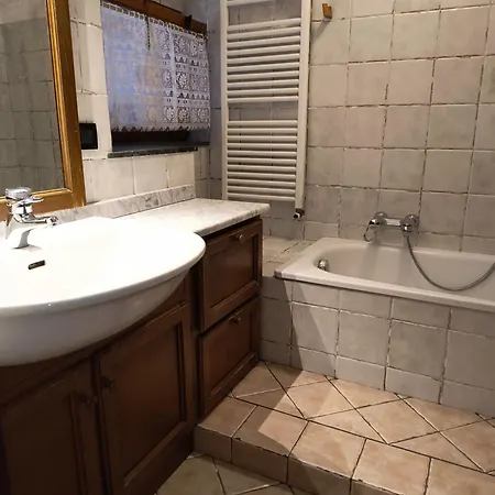 アパート Mont Blanc- Confortevole Con Balcone E Vista Monte Bianco - A 2 Passi Da Courmayeur- Horizon Vacanze プレ・サン・ディディエ